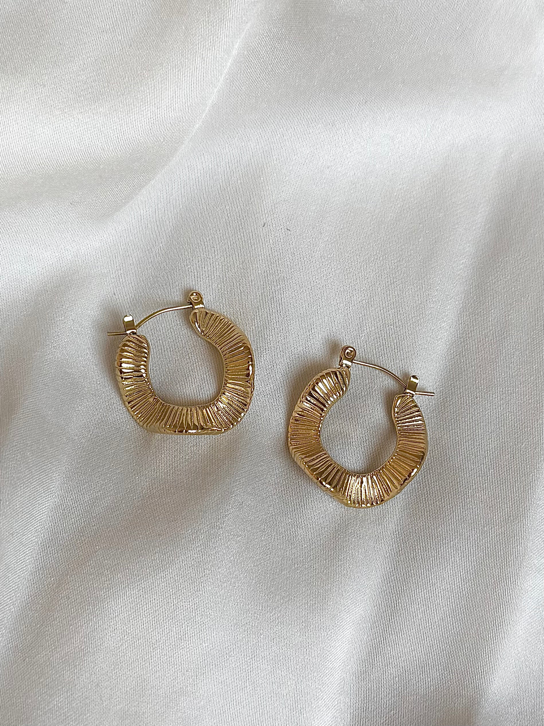 Mirage Earrings - Forgyldt