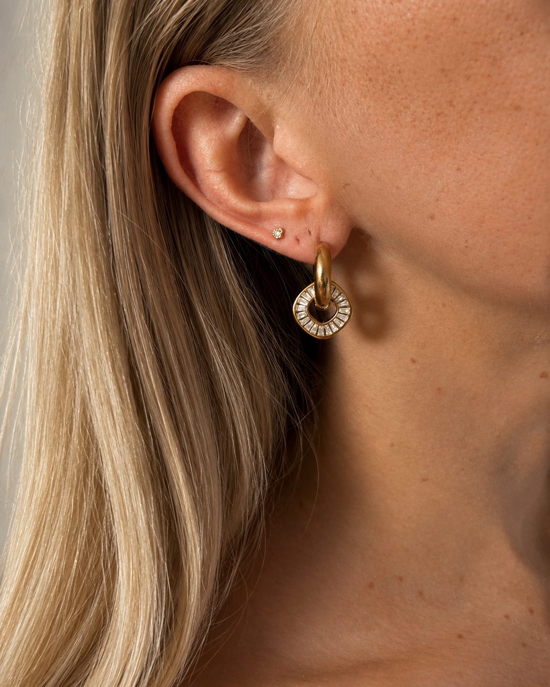 Noa Earrings - Forgyldt