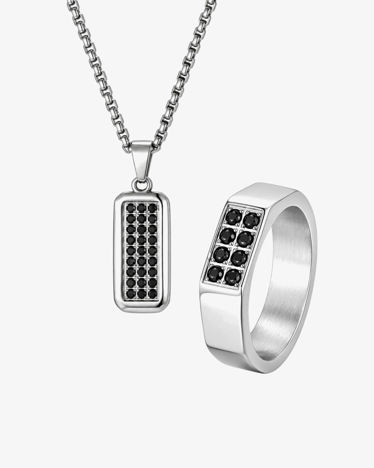 Nash Necklace & Ring Gift Set i sølvfarvet stål med sorte sten – halskæde og ring